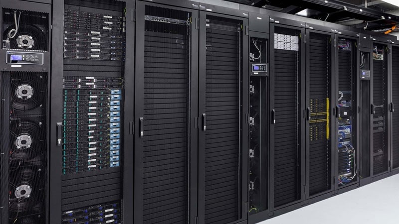 ups رکمونت برای اتاق سرور