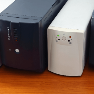 تفاوت یو پی اس آنلاین و لاین اینتراکتیو